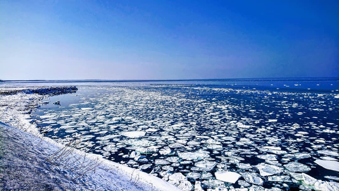 晴天のオホーツク海