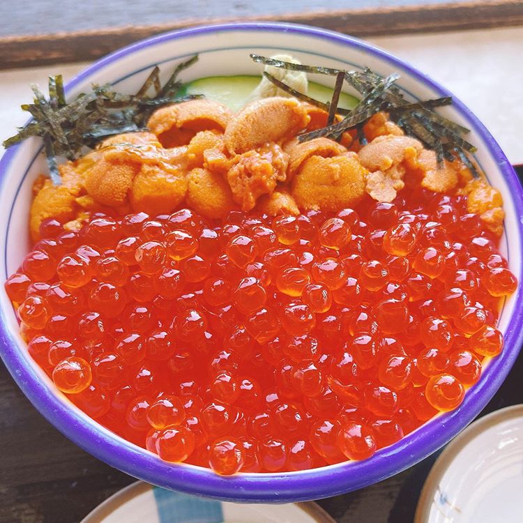 Seafood bowl of Shari