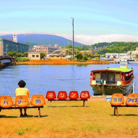 Nostalgic Boat boarding point scenery (Otaru)