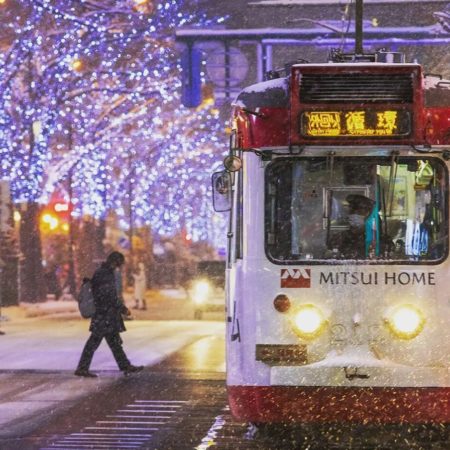 Winter illuminations and streetcar