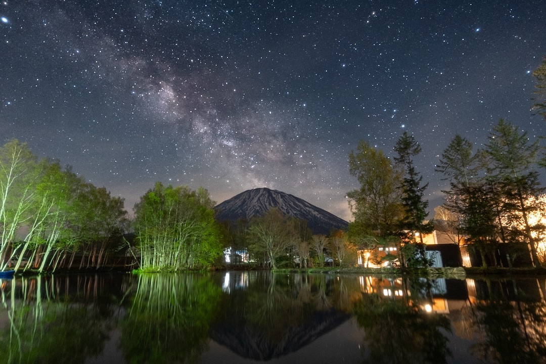 Mt. Yotei and the Milky Way(Kutchan)