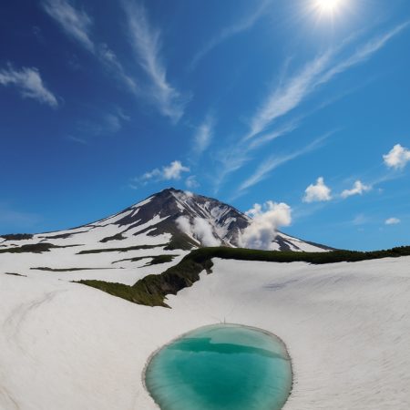 Mirror on the Thaw (Higashikawa)