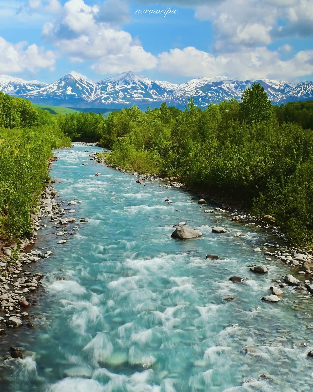 Snowy ridges and Spring Flow (Biei)