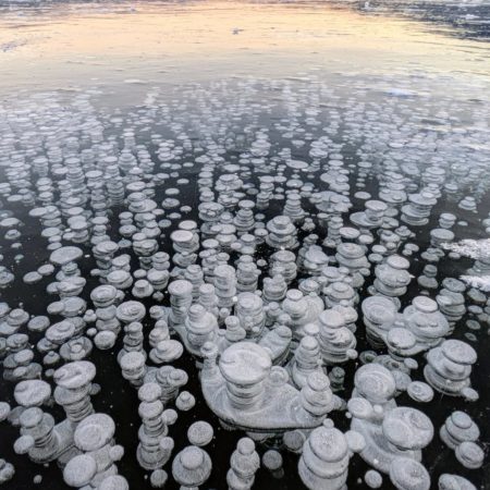 阿寒湖のアイスバブル（釧路市）
